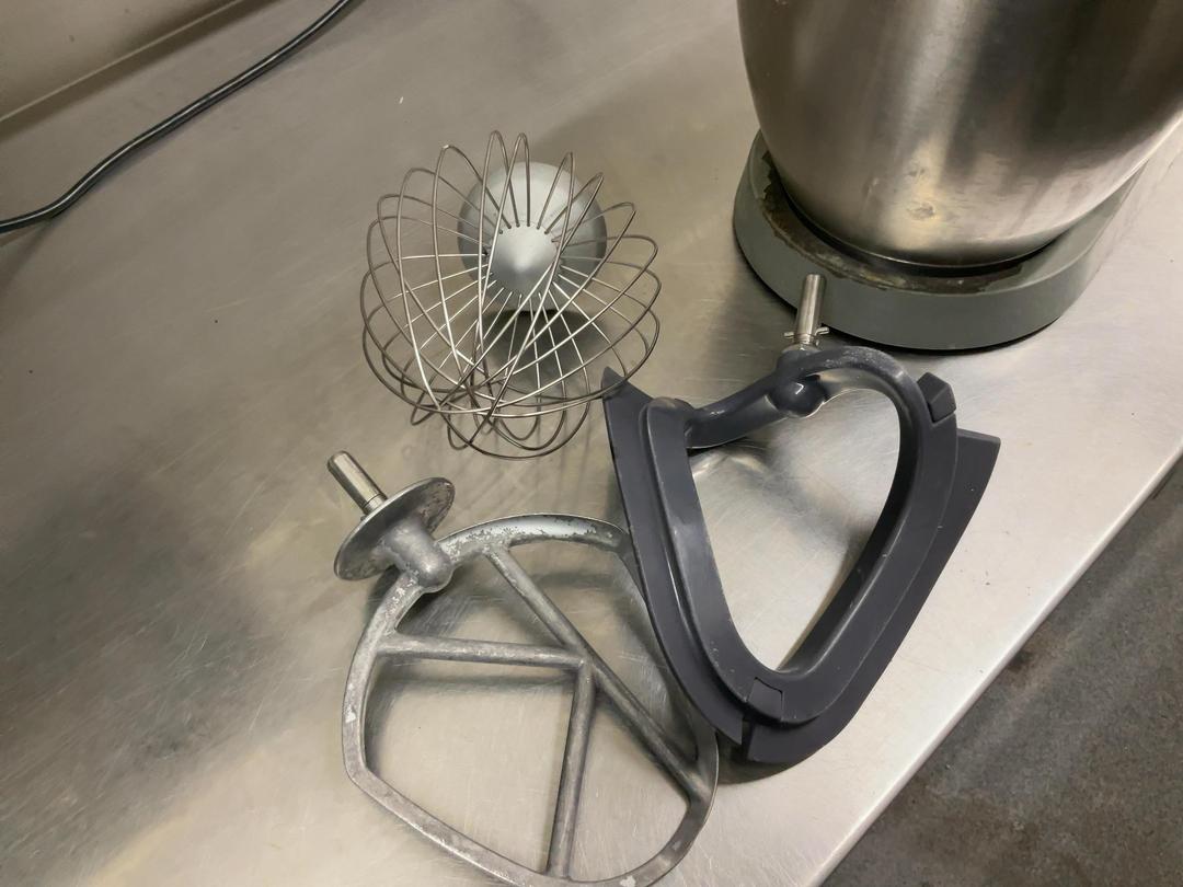 Photo '2' of Kenwood stand mixer