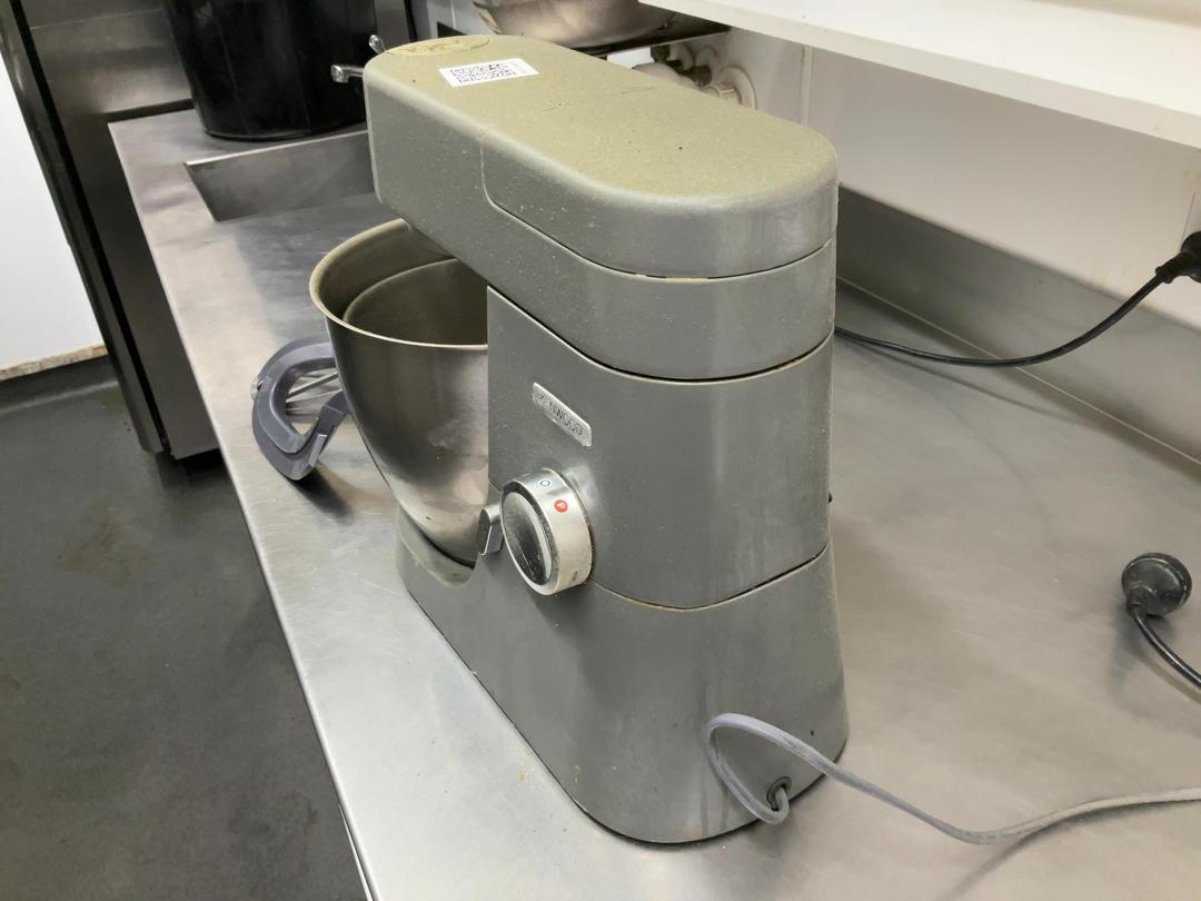Photo '5' of Kenwood stand mixer