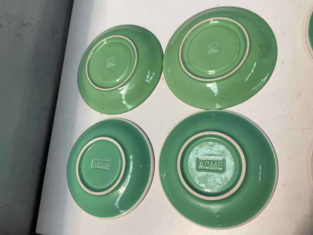 Photo '8' of Various Sized Green Coloured Saucers