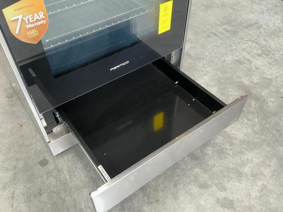 Photo '12' of Parmco Oven - Black Photo '12' of Parmco Oven - Black