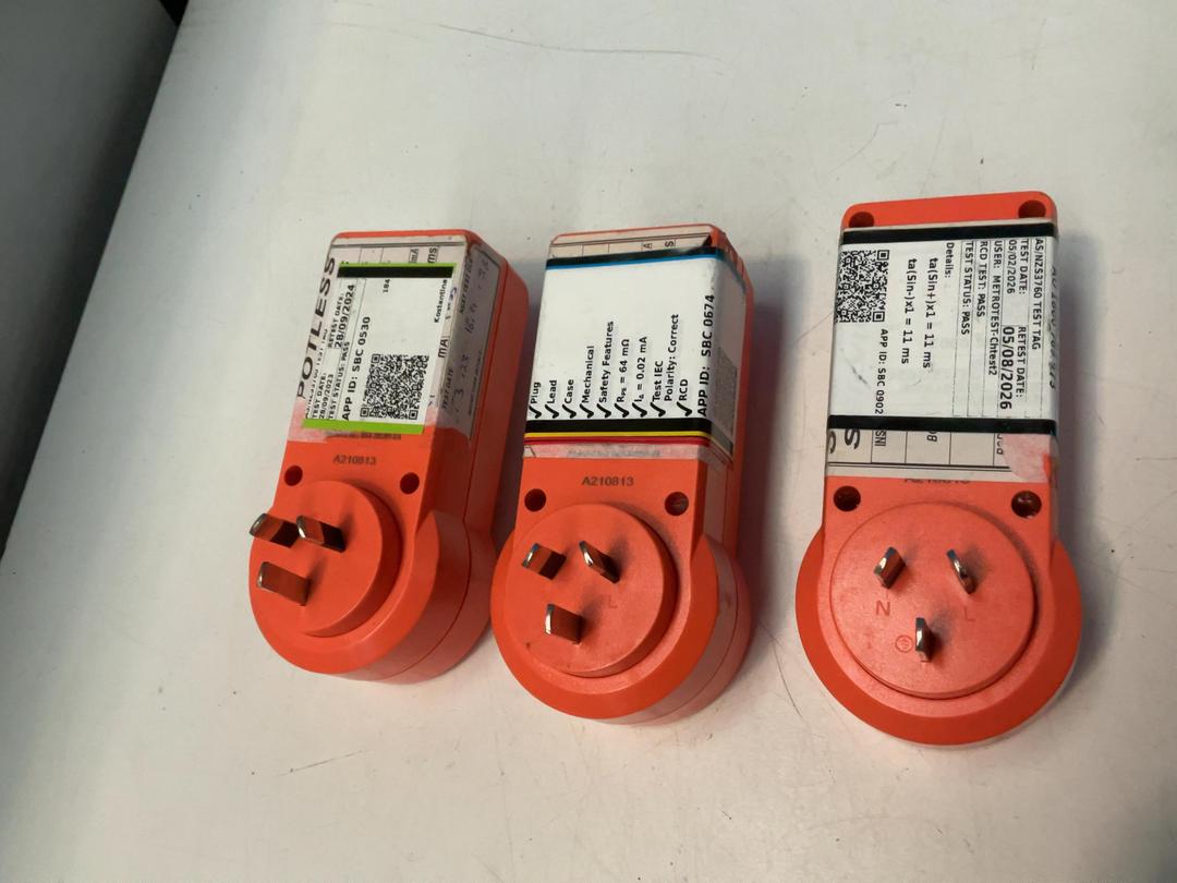Photo '6' of Work Lights , RCD Units & Other Commercial Supplies Photo '6' of Work Lights , RCD Units & Other Commercial Supplies