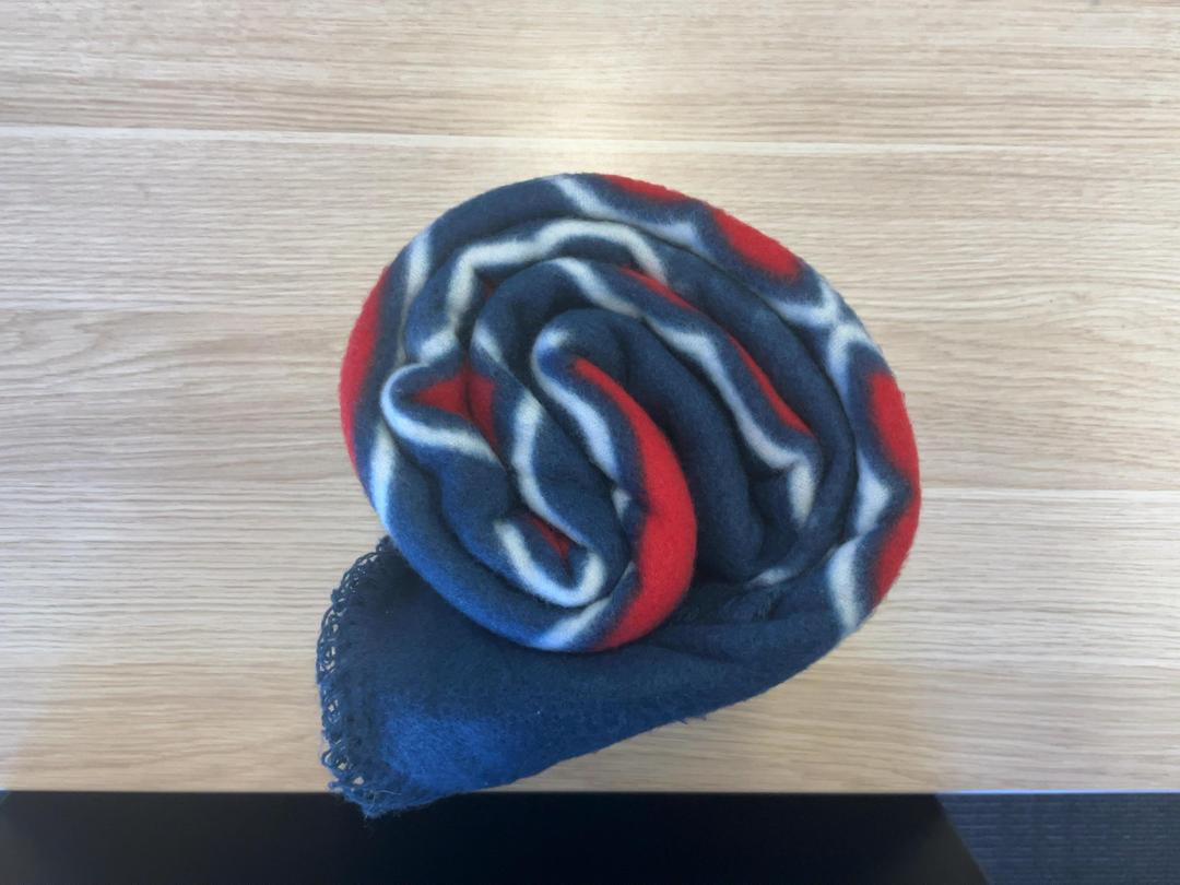Photo '5' of Boston Red Sox Blue Fleece Throw Photo '5' of Boston Red Sox Blue Fleece Throw