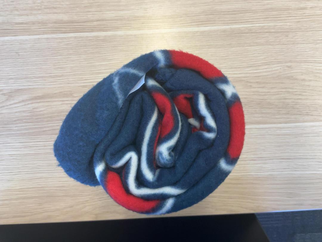 Photo '6' of Boston Red Sox Blue Fleece Throw Photo '6' of Boston Red Sox Blue Fleece Throw