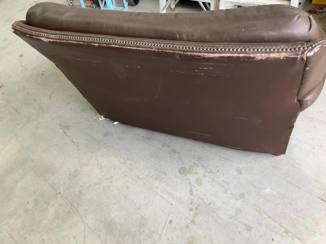 Photo '21' of Brown Coloured 2-Seater Couch