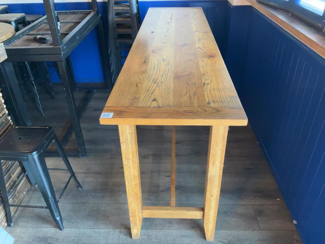 Photo '2' of Wooden Bar Leaner