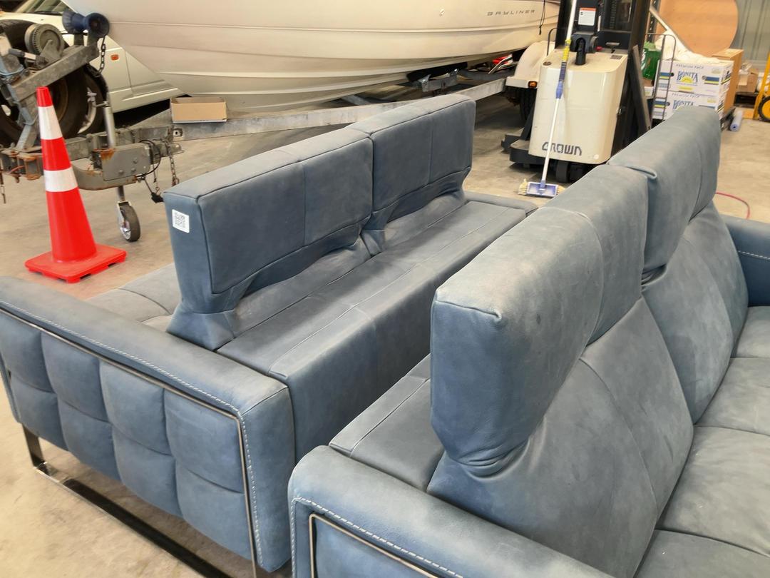 Photo '6' of Saporini Excelsior Italian Leather Couch Set Photo '6' of Saporini Excelsior Italian Leather Couch Set