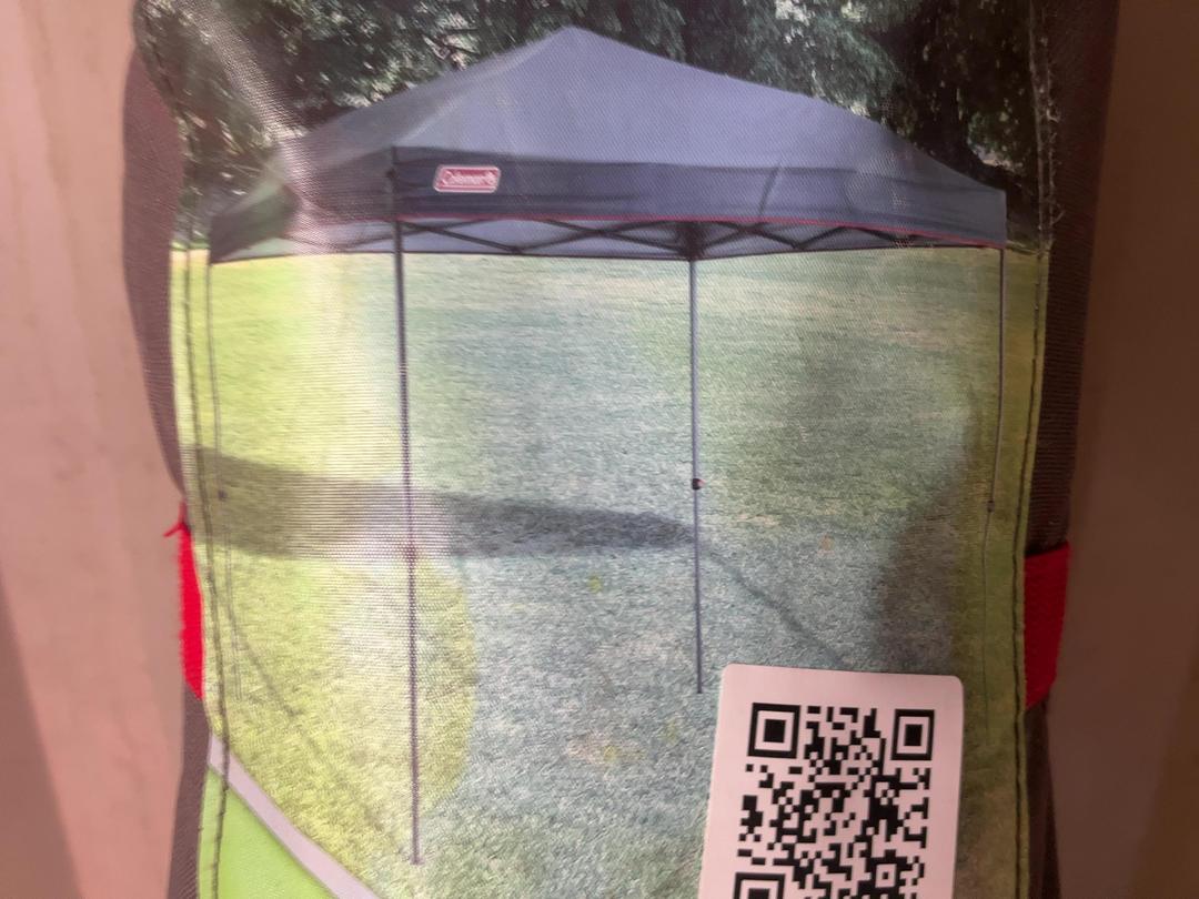Photo '4' of Coleman Gazebo 2.4 x 2.4 Photo '4' of Coleman Gazebo 2.4 x 2.4
