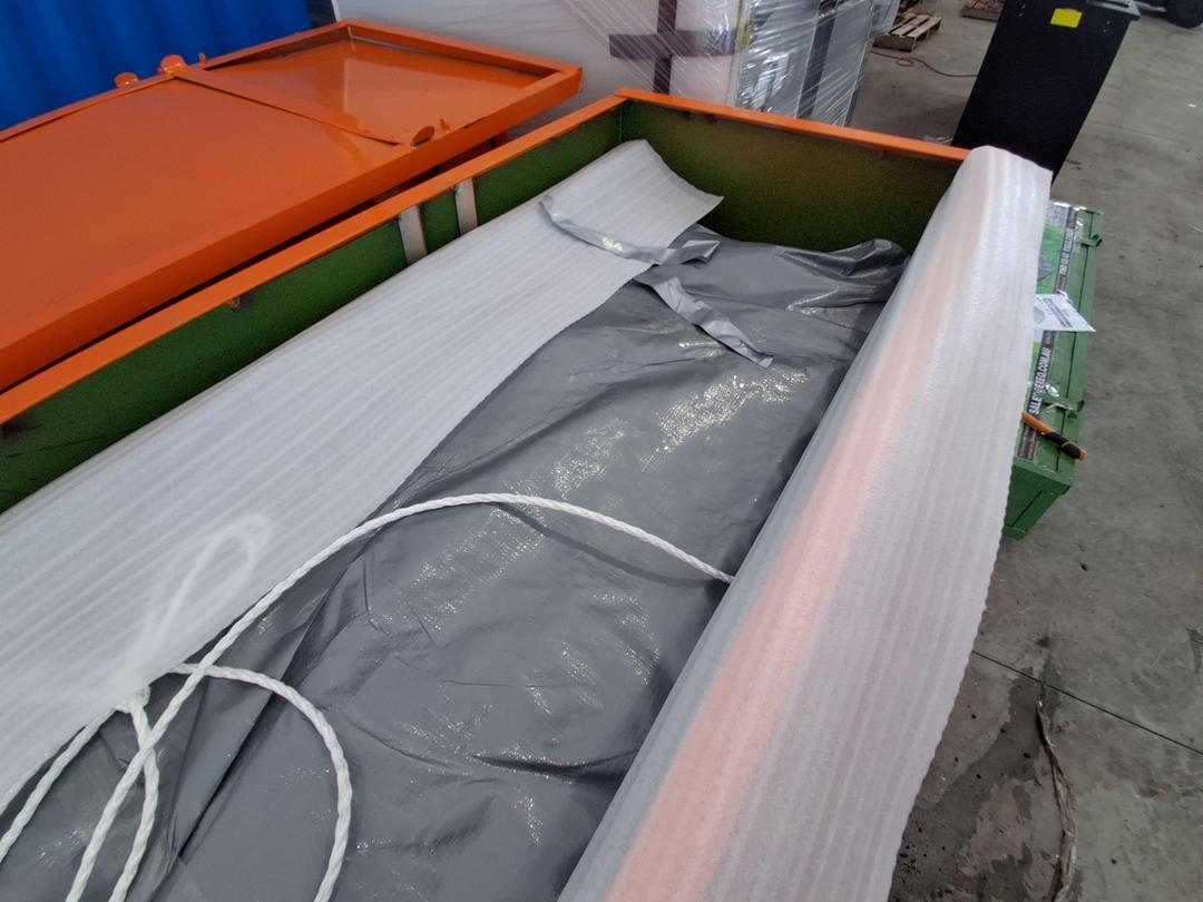 Photo '3' of Container Shelter / PVC & Galvanised Tubing
