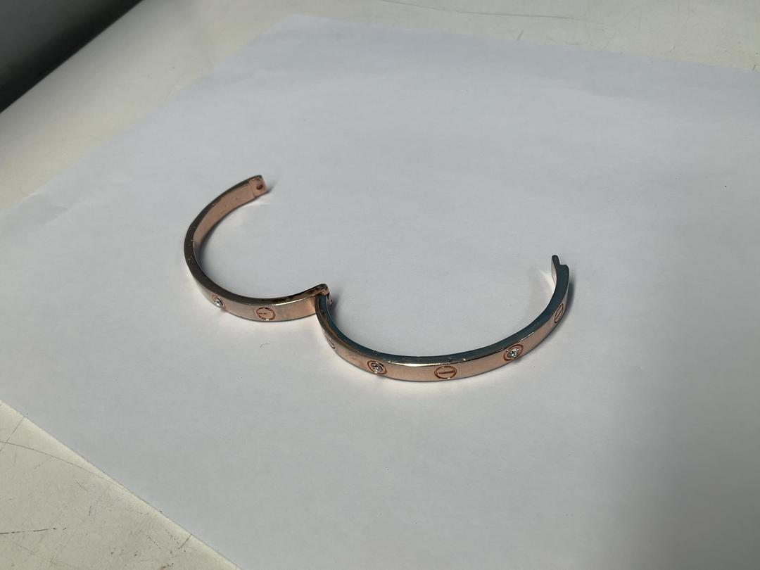 Photo '6' of Gold/Rose Gold Coloured Bangle with White Coloured Stones