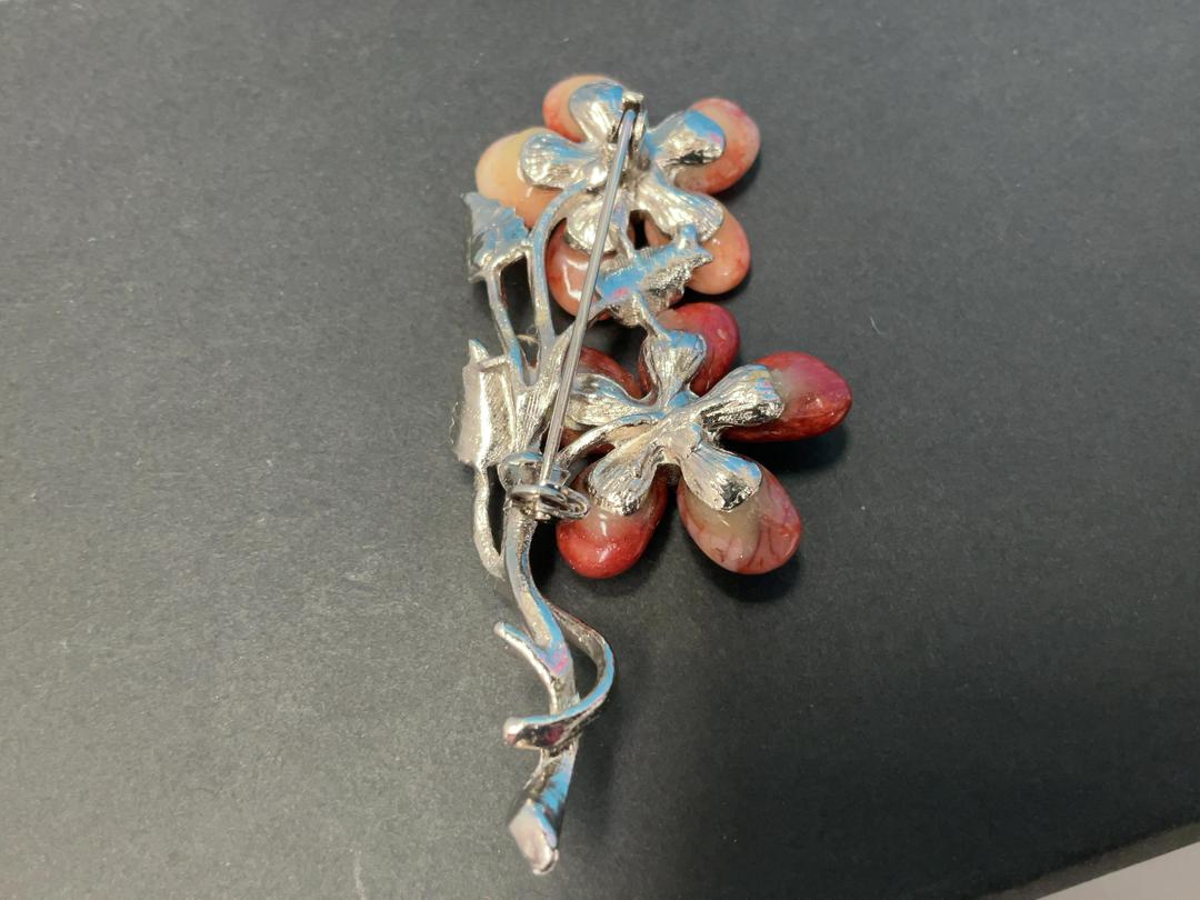 Photo '5' of Flower Brooch Photo '5' of Flower Brooch