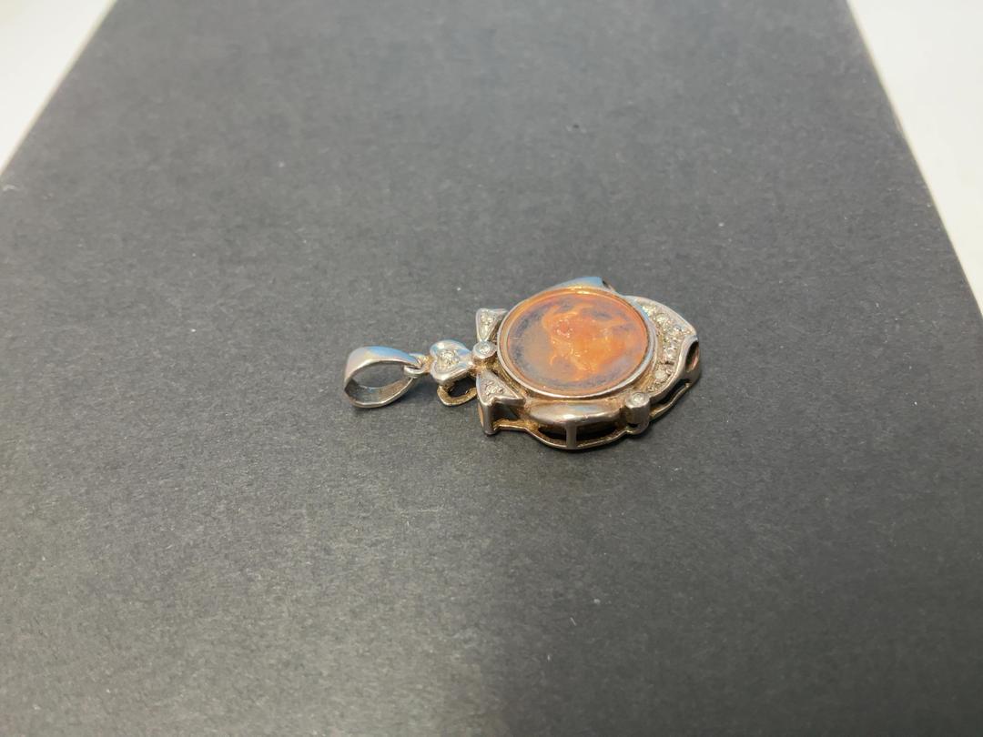 Photo '6' of 18CT Gold Taurus Pendant Photo '6' of 18CT Gold Taurus Pendant