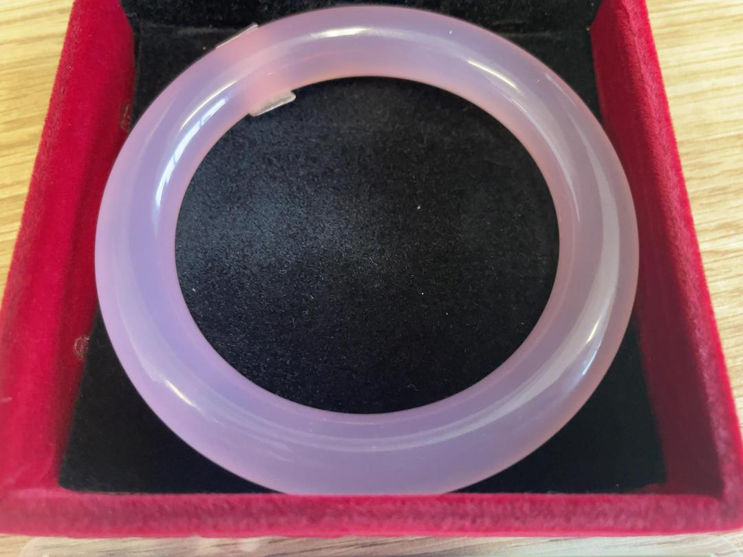 Photo '2' of Lilac Colour Chalcedony Bangle Photo '2' of Lilac Colour Chalcedony Bangle