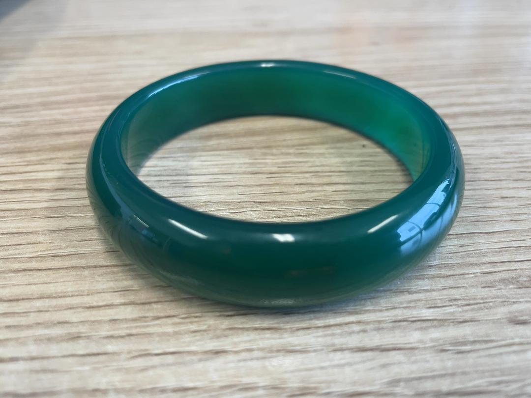 Photo '2' of Jade Bangle Photo '2' of Jade Bangle