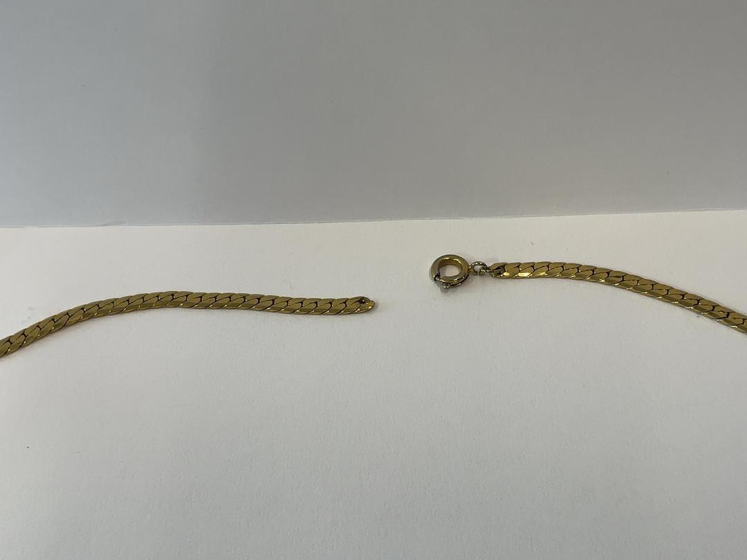 Photo '4' of Gold Coloured Snake Style Necklace Photo '4' of Gold Coloured Snake Style Necklace