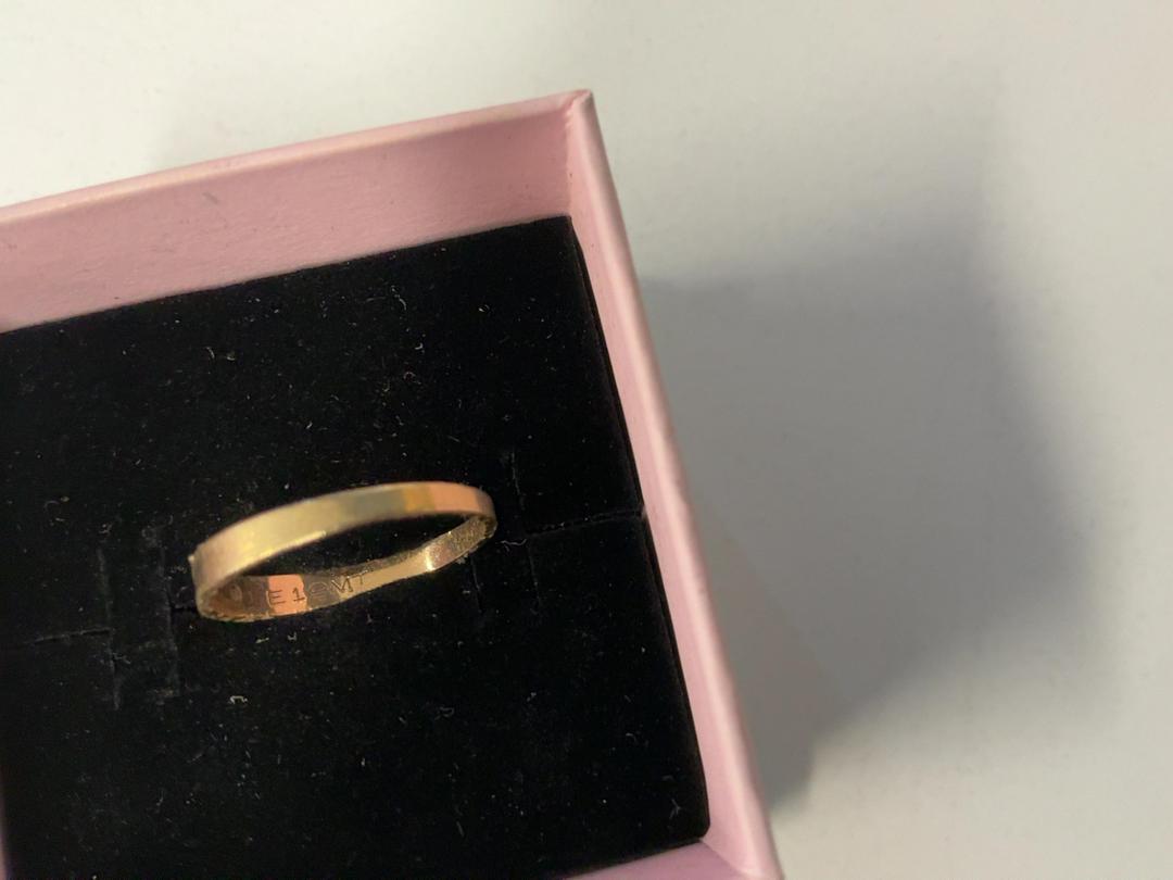 Photo '6' of Gold Coloured Band with clear stone Photo '6' of Gold Coloured Band with clear stone