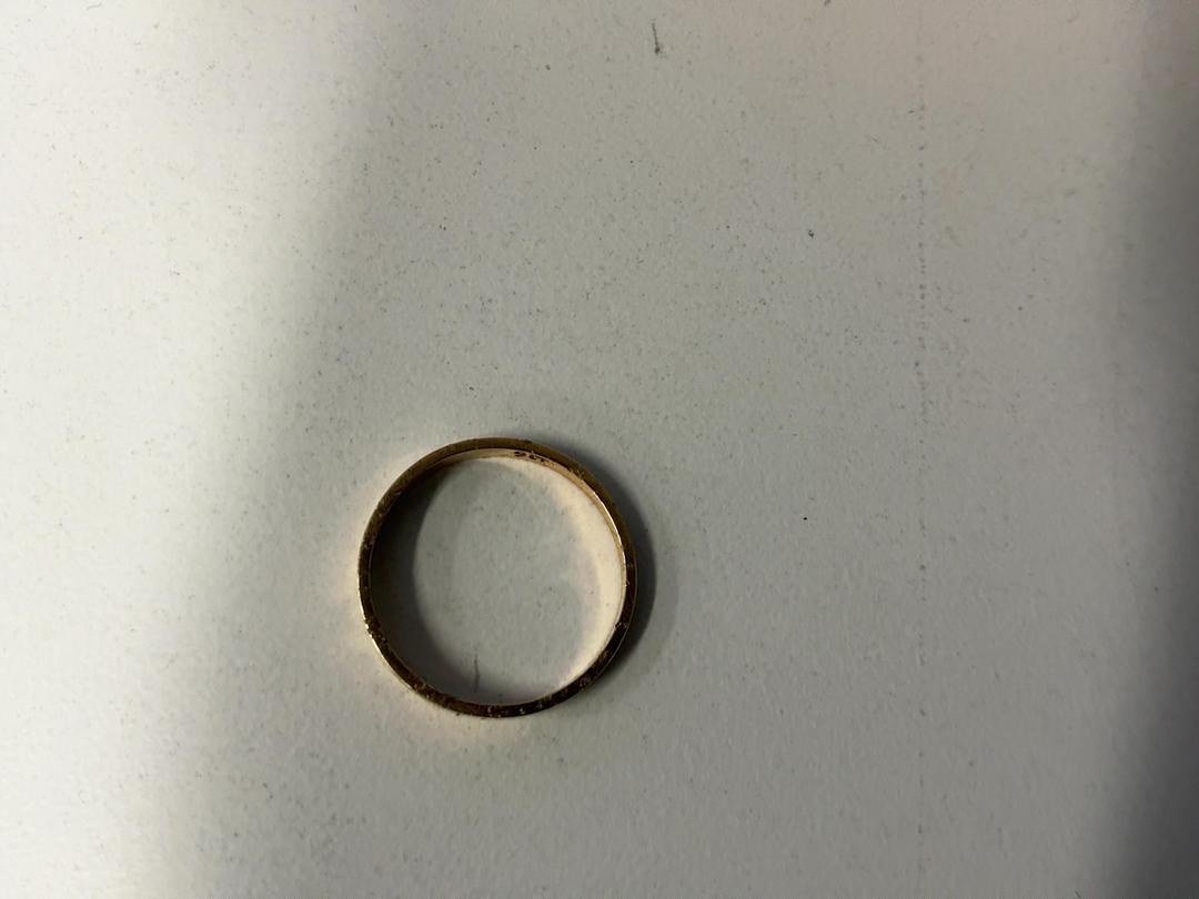 Photo '7' of Gold Coloured Band with clear stone Photo '7' of Gold Coloured Band with clear stone