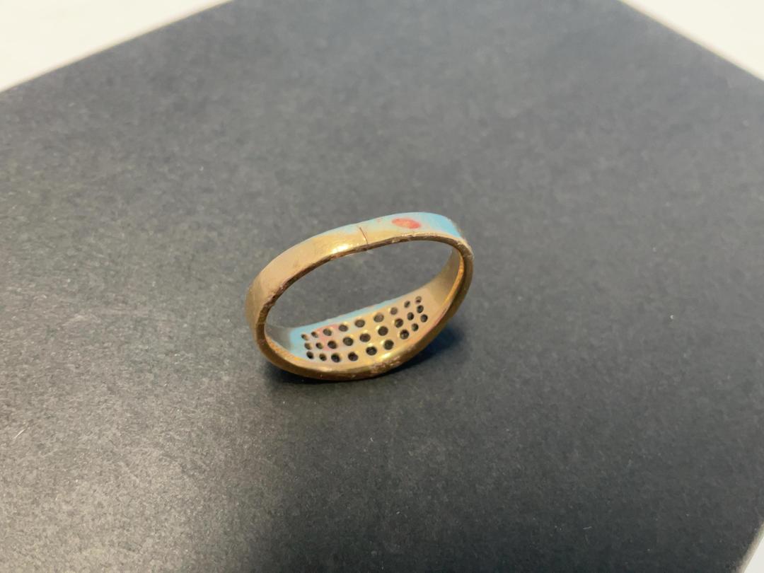 Photo '7' of 18CT Gold Ring with w/ Diamonds