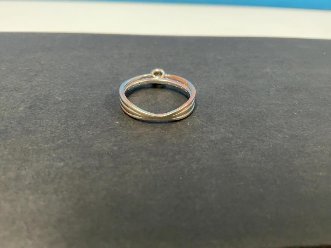 Photo '7' of 10CT White Gold Ring w/ Diamonds - MHJ 10K