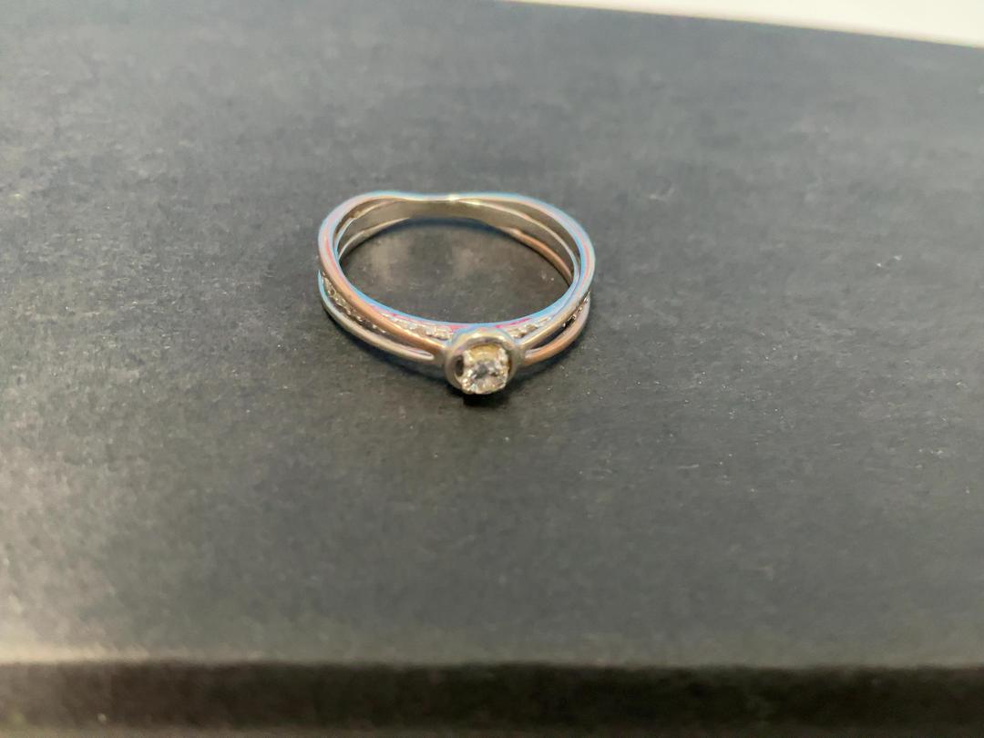 Photo '8' of 10CT White Gold Ring w/ Diamonds - MHJ 10K