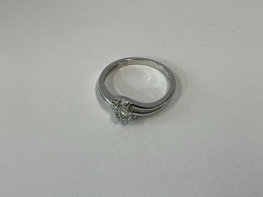 Photo '4' of White Gold Coloured Ring with Diamond Cluster Photo '4' of White Gold Coloured Ring with Diamond Cluster