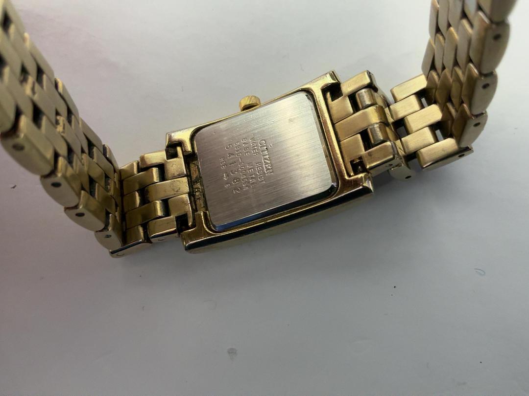 Photo '3' of Citizen Gold coloured watch