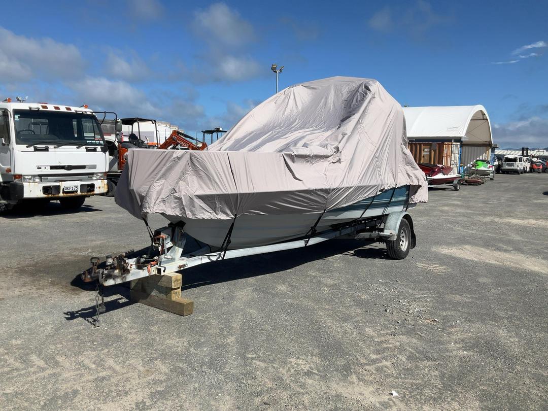 Photo '10' of 47J41 : 1991 Bayliner Capri Photo '10' of 47J41 : 1991 Bayliner Capri