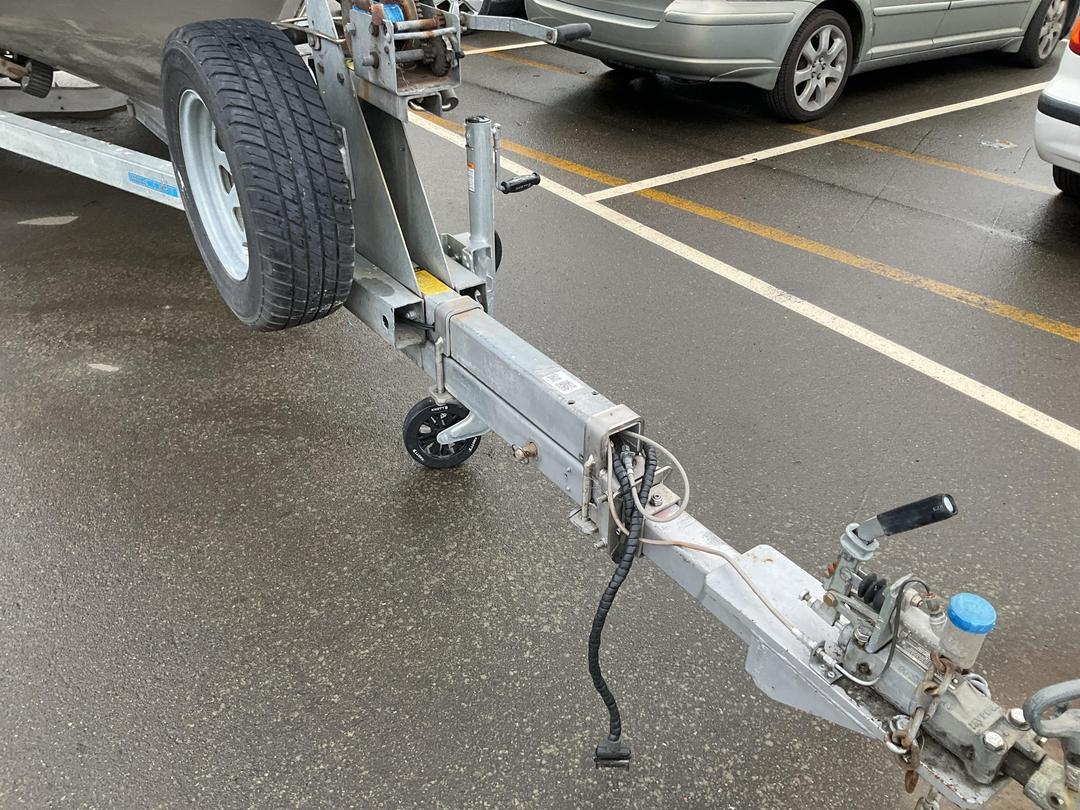 Photo '26' of 3624T : 2008 Pelin Hull & Trailer