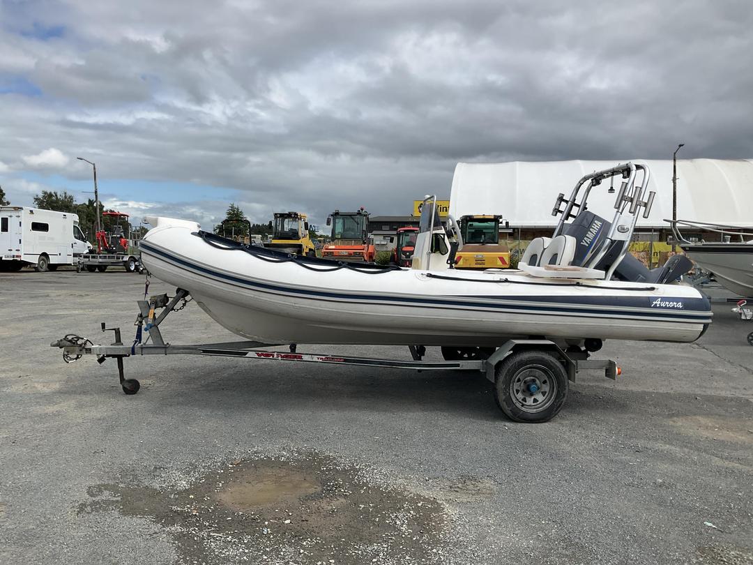 Photo '6' of Aurora Boat with 2009 Voyager Trailer