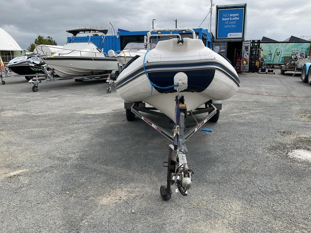 Photo '8' of Aurora Boat with 2009 Voyager Trailer
