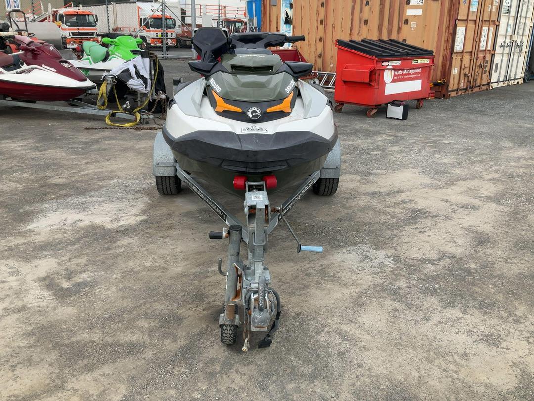 Photo '8' of 48Q13 : 2019 SeaDoo BRP Photo '8' of 48Q13 : 2019 SeaDoo BRP