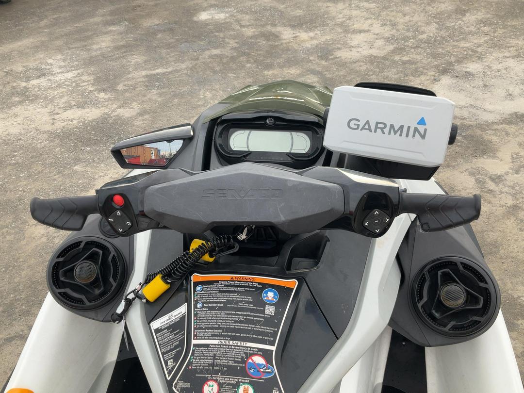 Photo '9' of 48Q13 : 2019 SeaDoo BRP Photo '9' of 48Q13 : 2019 SeaDoo BRP
