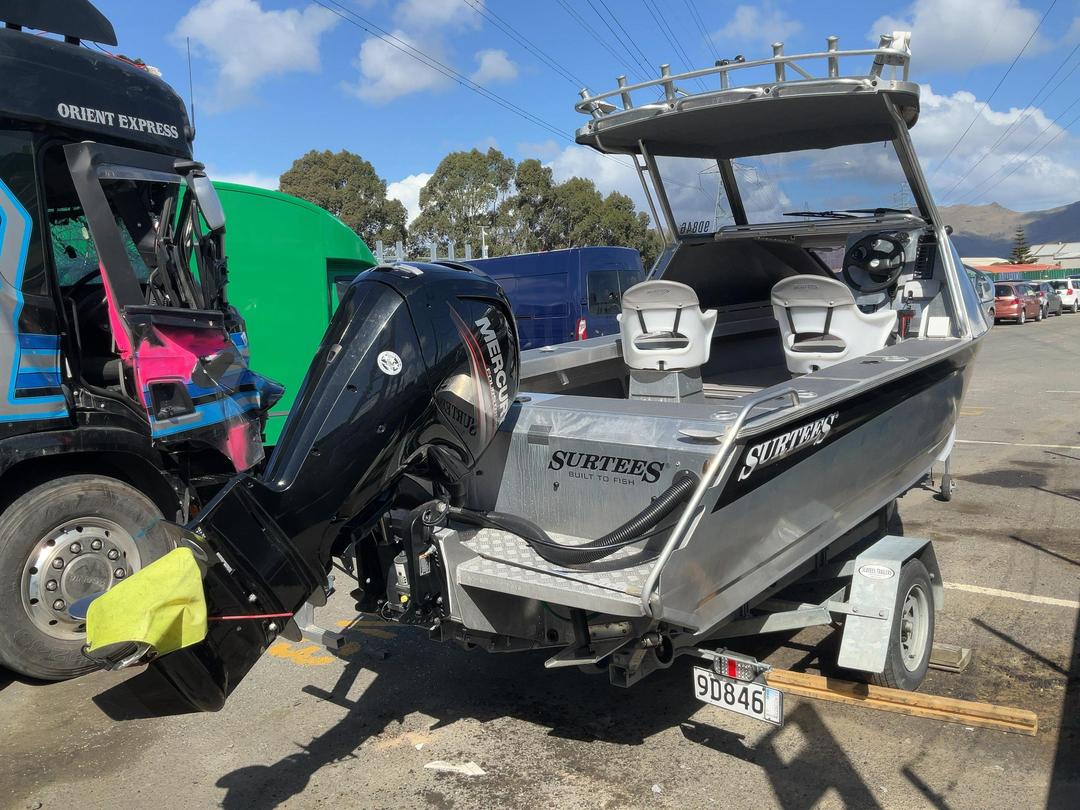 Photo '3' of 9D846 : 2018 575 Surtees Workmate Hard Top