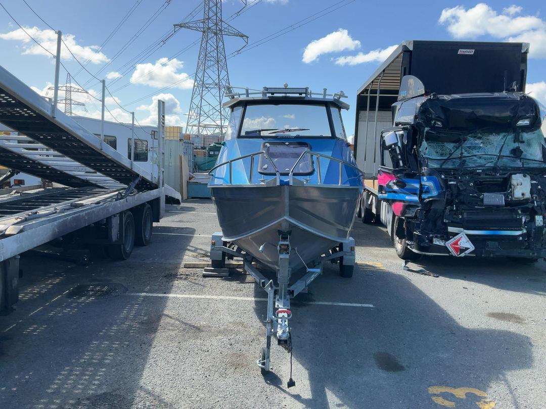 Photo '8' of 9D846 : 2018 575 Surtees Workmate Hard Top