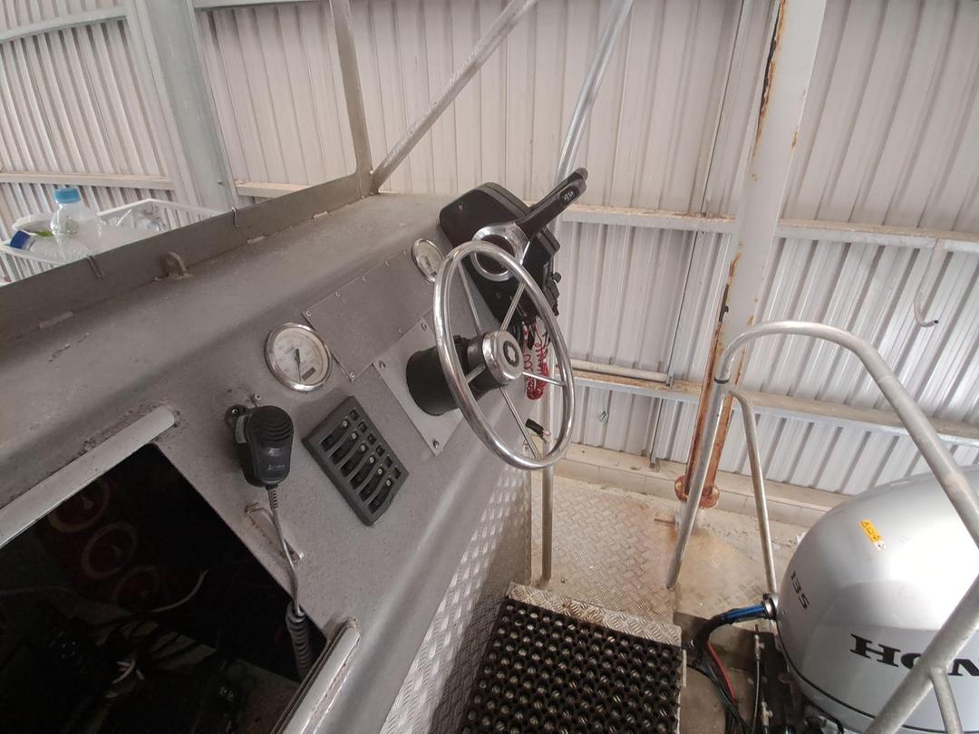 Photo '15' of  Barge Aluminum 