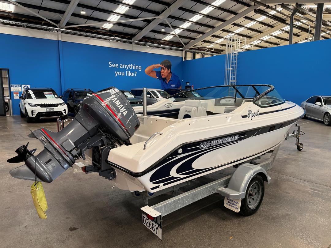 Photo '4' of D268Y : 2004 CSB Huntsman Sport with 115 HP Yamaha V4 Outboard with trailer