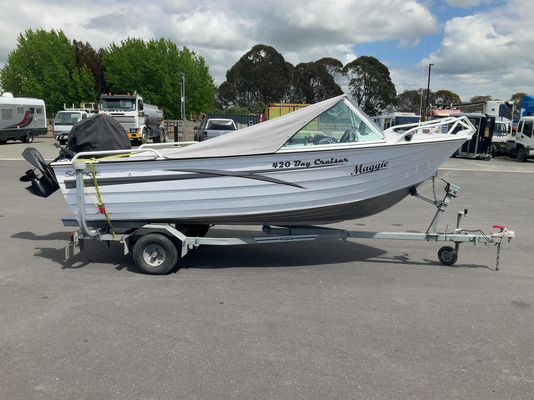 Photo '2' of L449G : 2011 Savage 420 Bay Cruiser Photo '2' of L449G : 2011 Savage 420 Bay Cruiser