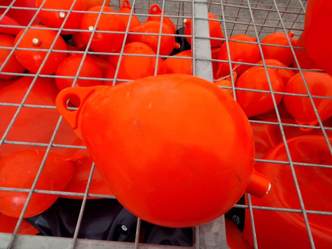 Photo '7' of Cage of Assorted Buoys Photo '7' of Cage of Assorted Buoys