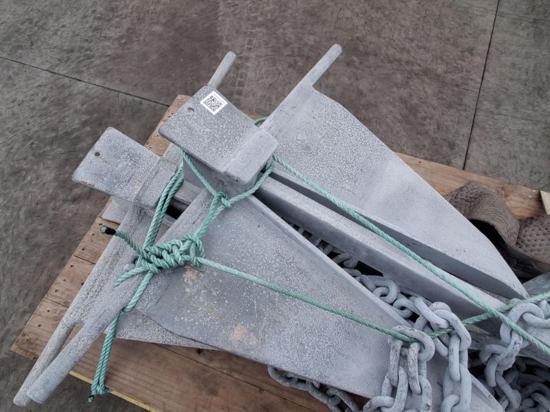 Photo '4' of Pallet of Anchors x4 Photo '4' of Pallet of Anchors x4