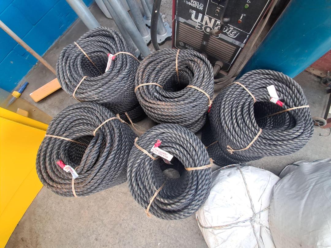 Photo '4' of Weighted rope (NEW)