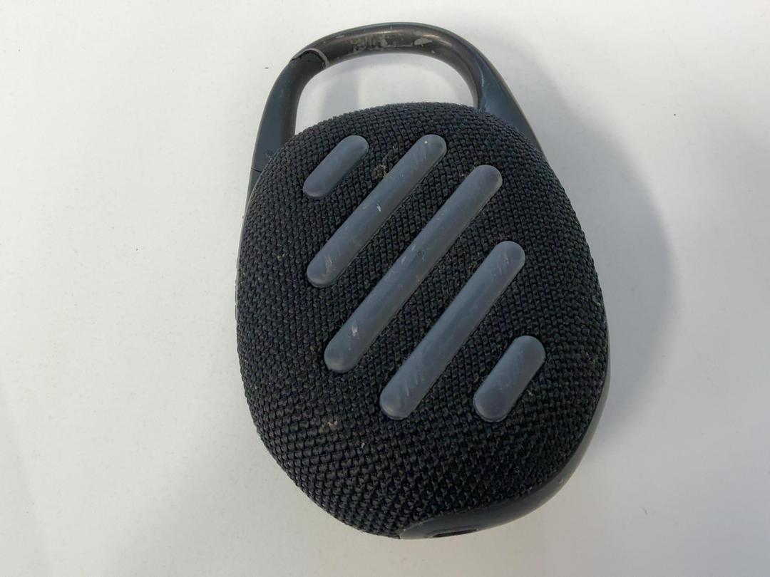 Photo '2' of JBL Portable Speaker Photo '2' of JBL Portable Speaker