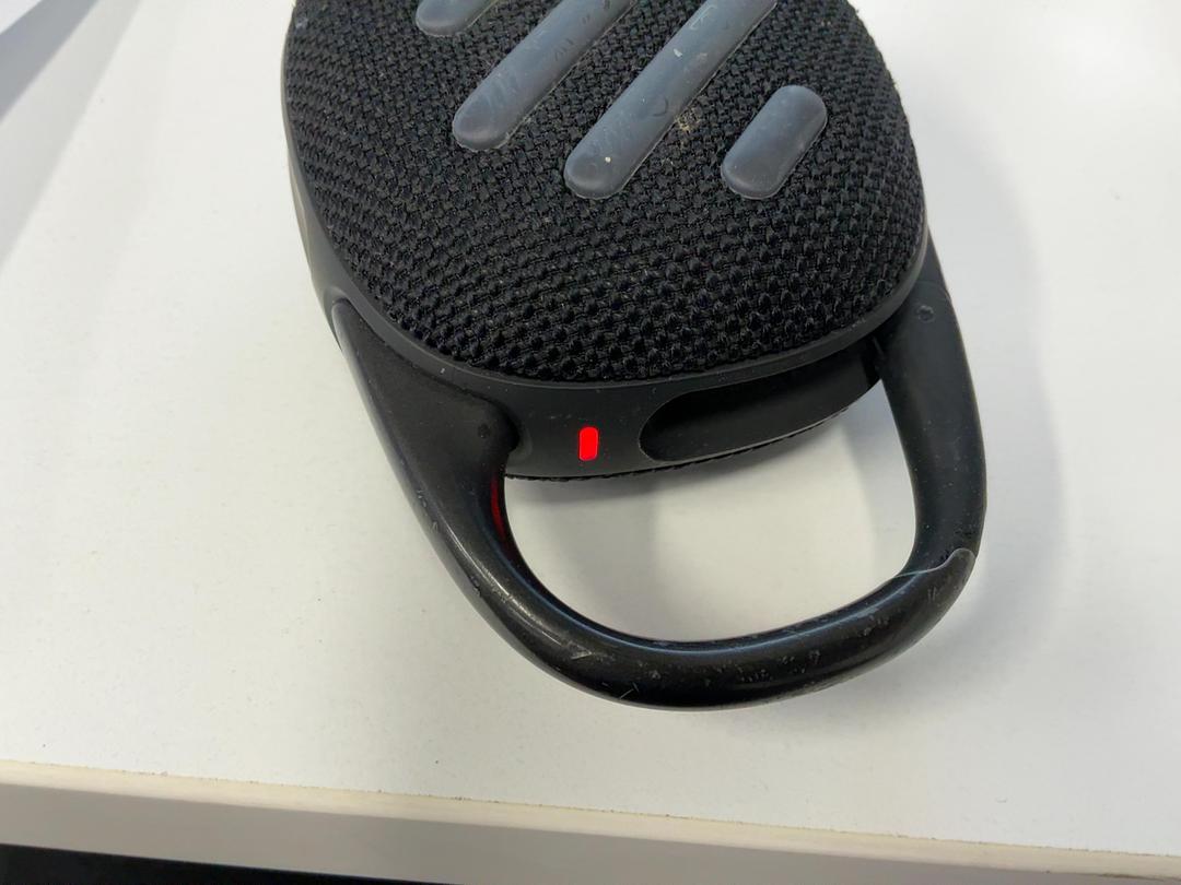 Photo '5' of JBL Portable Speaker Photo '5' of JBL Portable Speaker