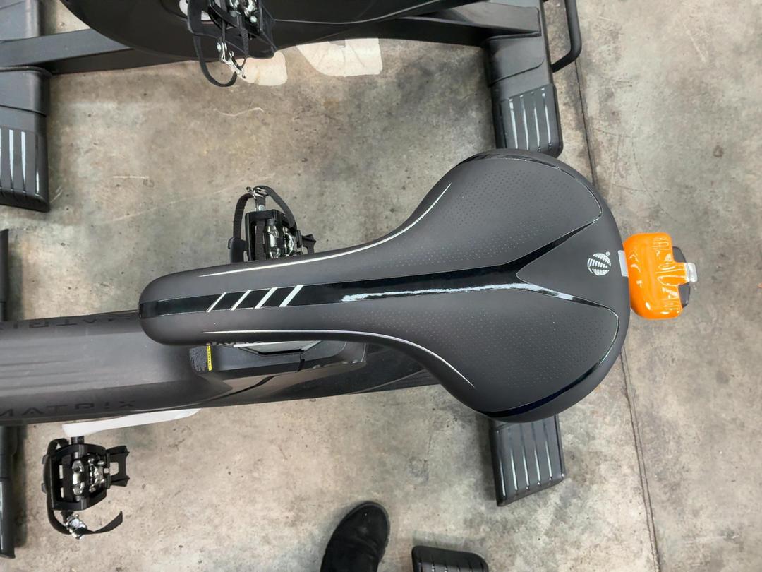 Photo '11' of Matrix Spin Bike