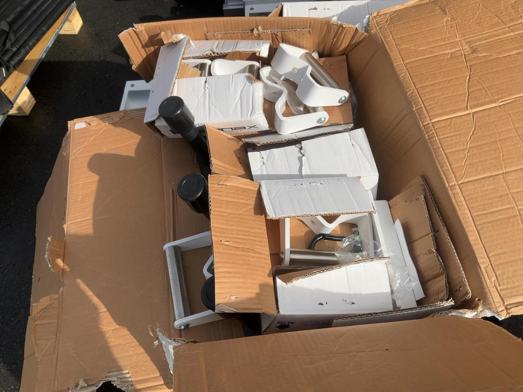 Photo '10' of Queenax - Commercial Multifunctional Gym System