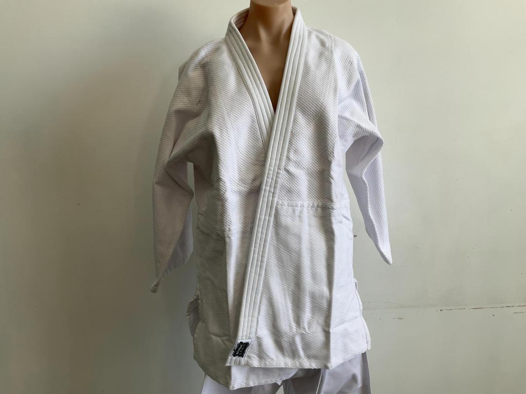 Photo '4' of Kombat Spirit 350GSM Judo Kit - White - Size 000/110 *NEW* Photo '4' of Kombat Spirit 350GSM Judo Kit - White - Size 000/110 *NEW*