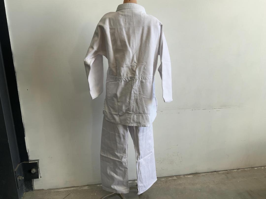Photo '8' of Kombat Spirit 350GSM Judo Kit - White - Size 000/110 *NEW* Photo '8' of Kombat Spirit 350GSM Judo Kit - White - Size 000/110 *NEW*