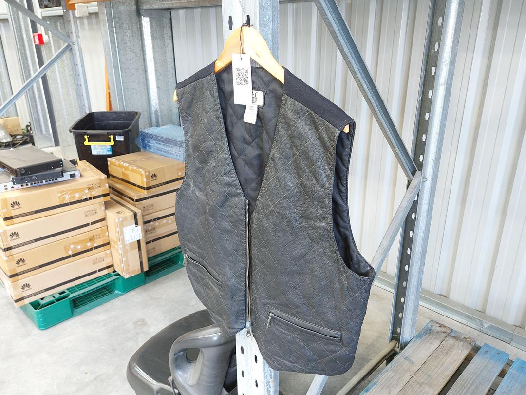 Photo '3' of Motorcycle Leather Vest Photo '3' of Motorcycle Leather Vest