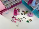 Thumbnail '2' of Toy House