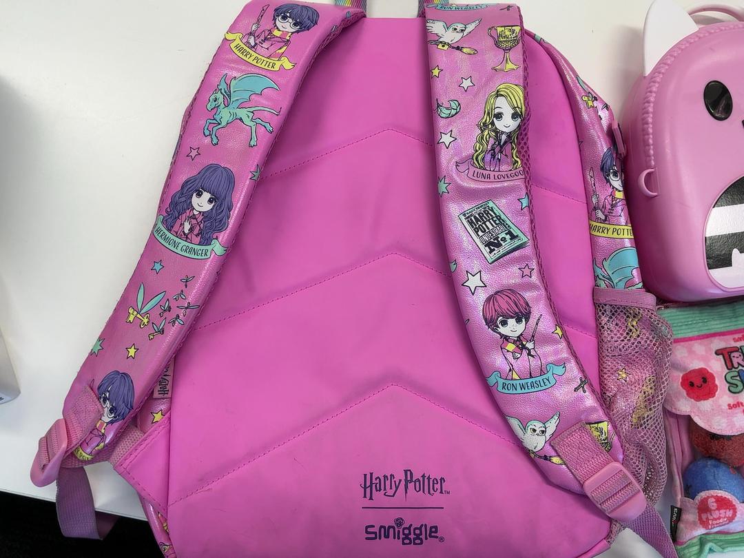Photo '3' of Childrens Bags Photo '3' of Childrens Bags